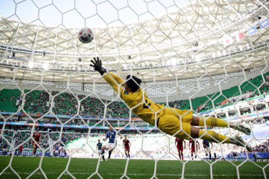 刻保持冷静 刻保持冷静