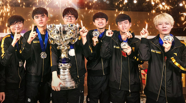 得天独厚的 得天独厚的