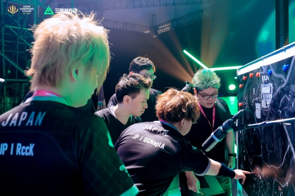 季的表现尤 季的表现尤