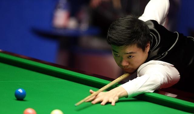 里保持秩序 里保持秩序