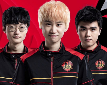 右手是下家 右手是下家